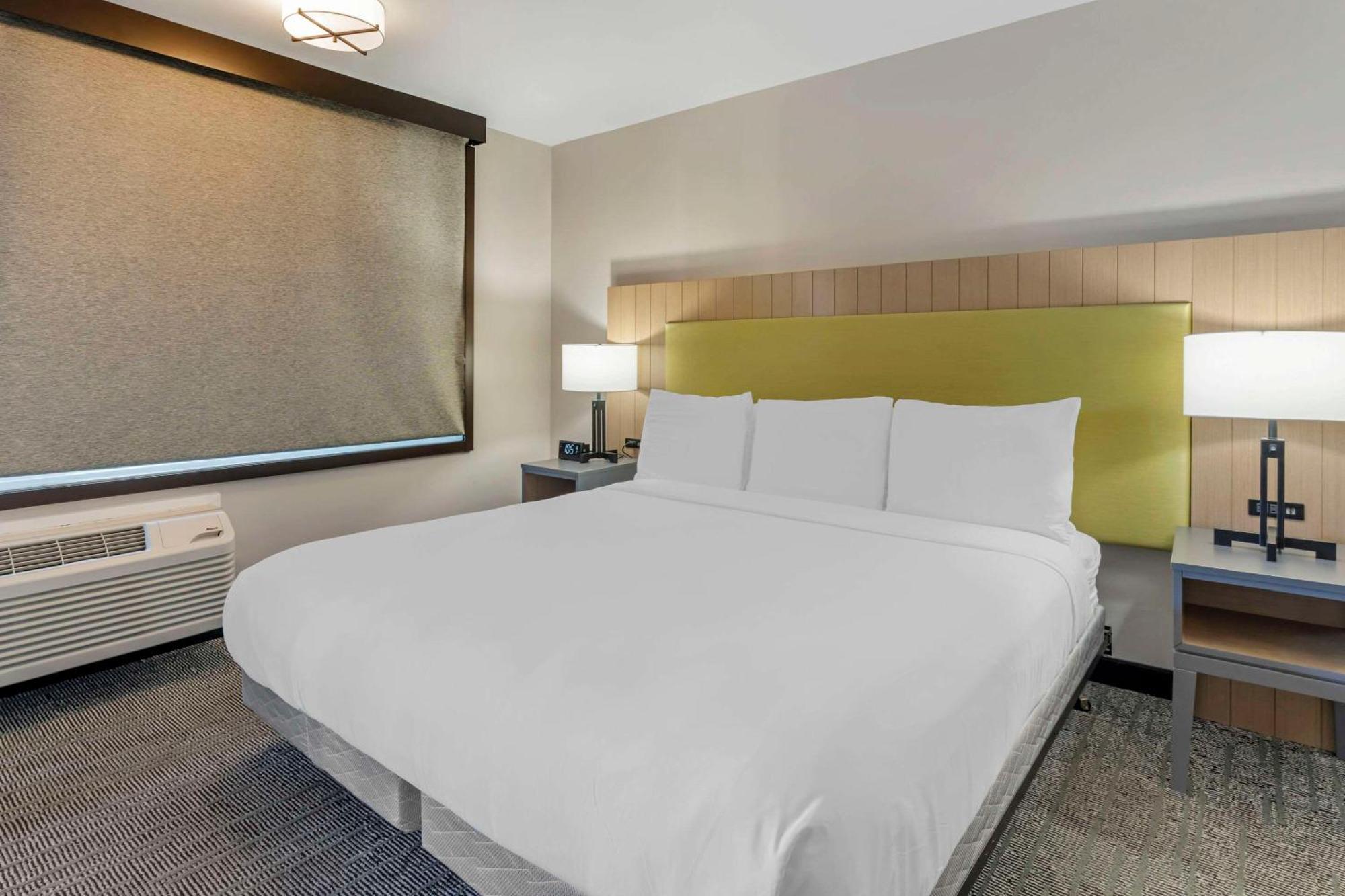 Country Inn & Suites By Radisson, Vallejo Napa Valley, Ca מראה חיצוני תמונה