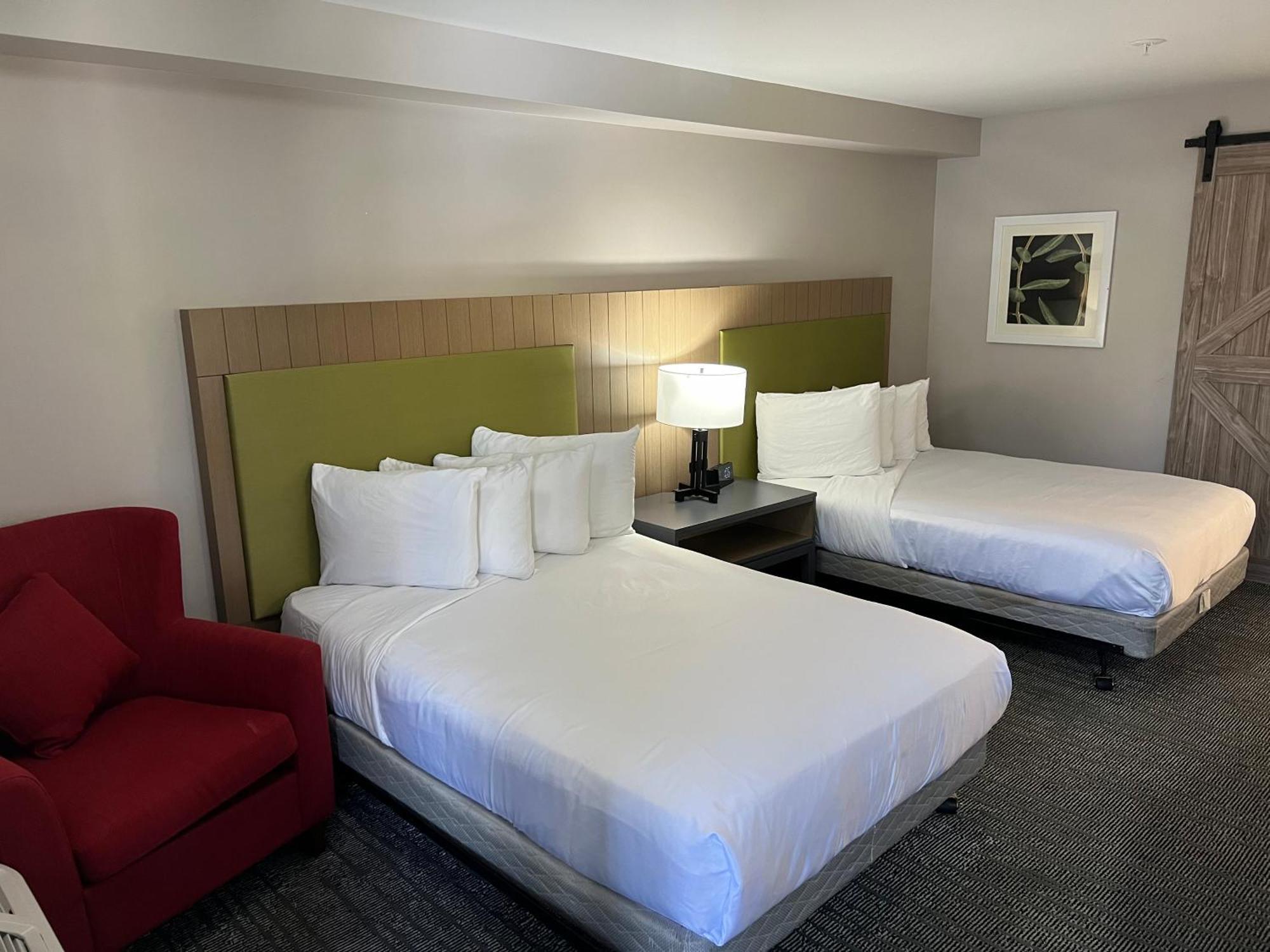 Country Inn & Suites By Radisson, Vallejo Napa Valley, Ca מראה חיצוני תמונה