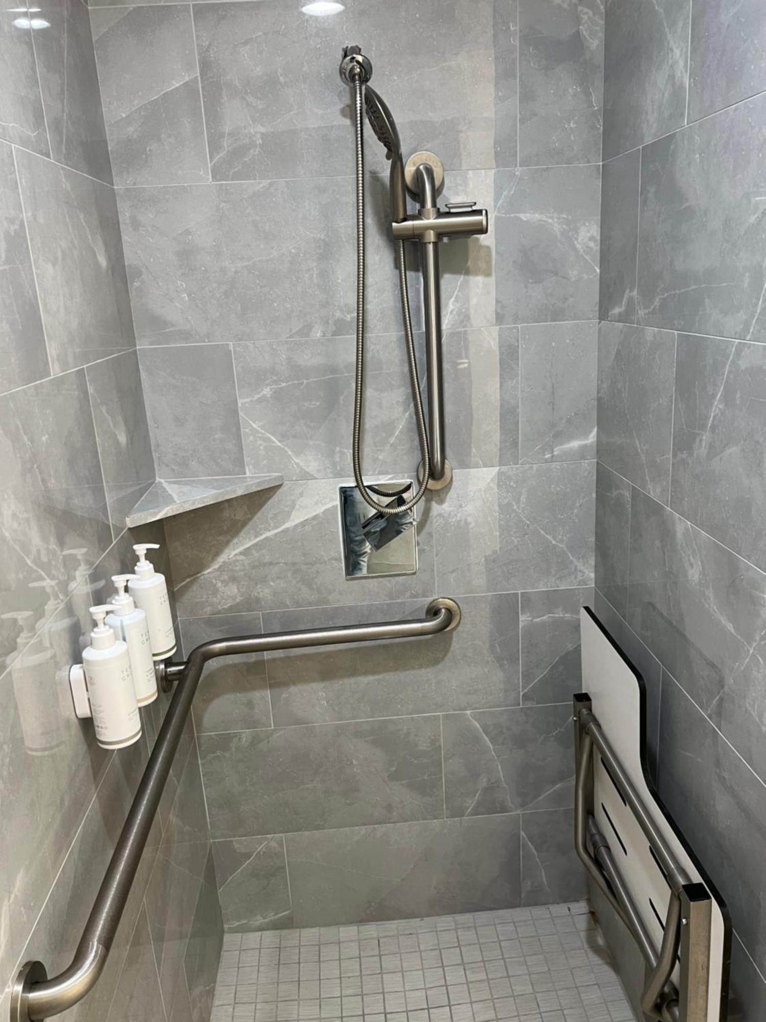 Country Inn & Suites By Radisson, Vallejo Napa Valley, Ca מראה חיצוני תמונה